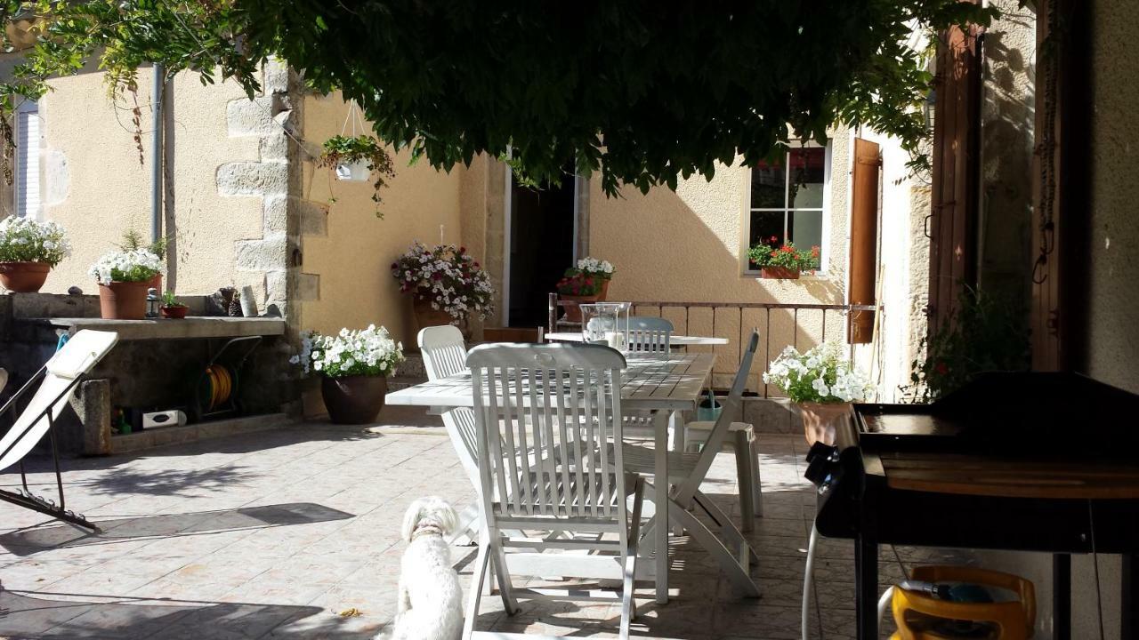 Gite De L'Eyrieux Les Ollieres-sur-Eyrieux Екстер'єр фото